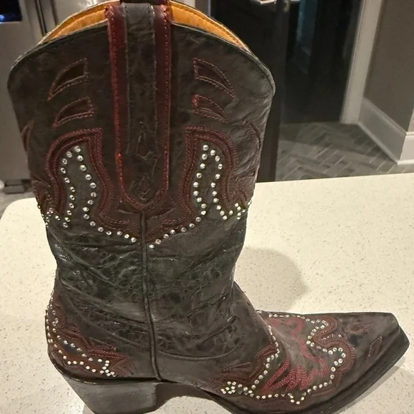Old Gringo Black and Red Leather Boots - Picture 8 of 15